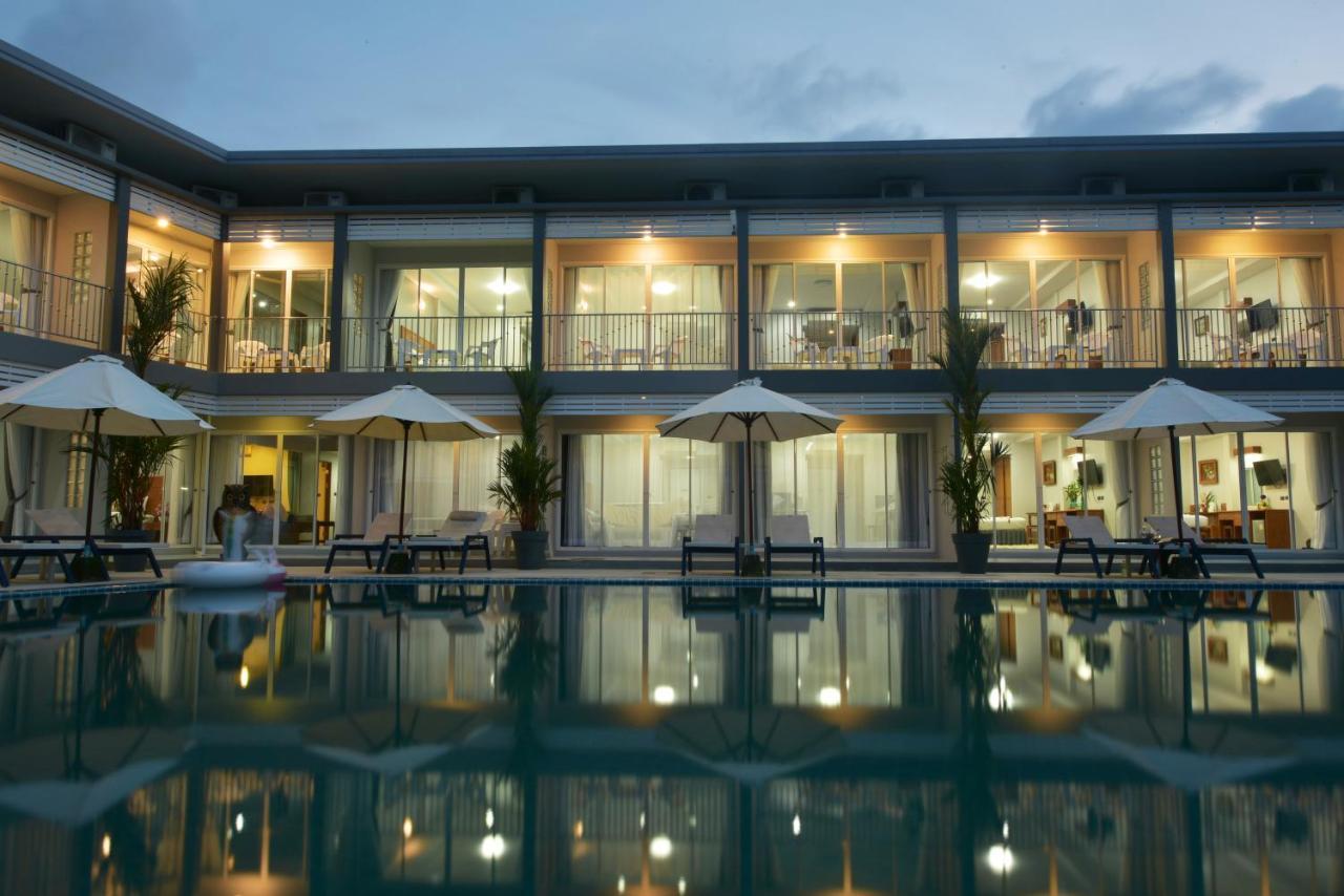 Nice Lagoon Beach Hotel Phuket Exterior photo